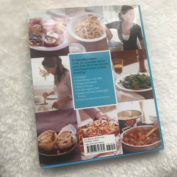 3/$15 Everyday Pasta cookbook - Picture 2 of 3